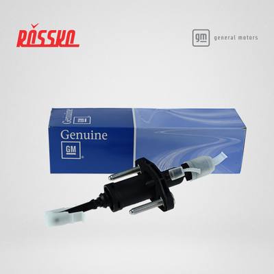 GM 55561915 Цилиндр сцепления главный