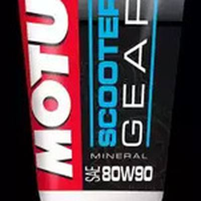 Motul 105859 Macло для скутеров SCOOTER GEAR 80W90 0,15л