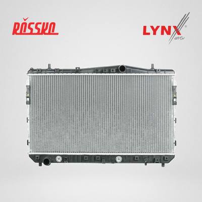 LYNXauto RB-1016 Радиатор охлаждения паяный AT