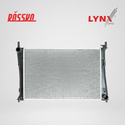 LYNXauto RB-1037 Радиатор охлаждения паяный MT