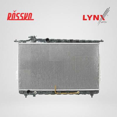 LYNXauto RB-1068 Радиатор охлаждения паяный AT