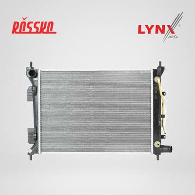 LYNXauto RB-1049 Радиатор охлаждения паяный AT