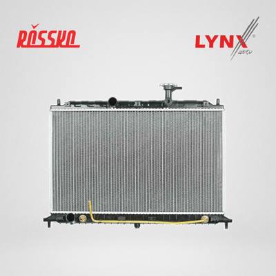 LYNXauto RB-2788 Радиатор охлаждения паяный AT