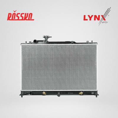 LYNXauto RB-2539 Радиатор охлаждения паяный AT