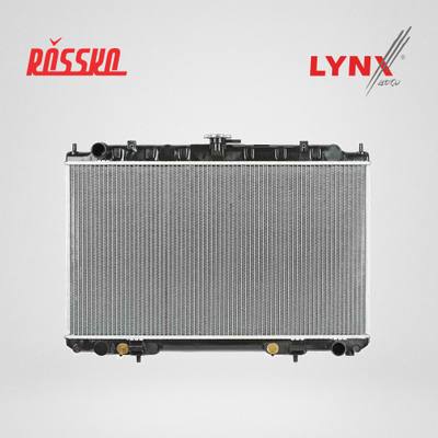 LYNXauto RB-1782 Радиатор охлаждения паяный AT