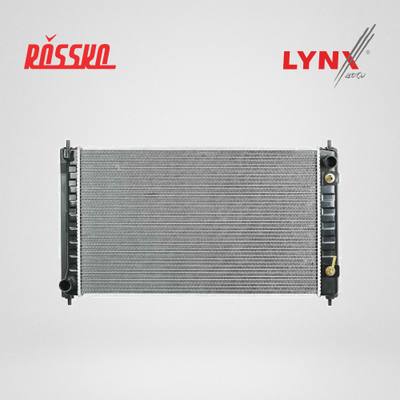 LYNXauto RB-2312 Радиатор охлаждения паяный AT