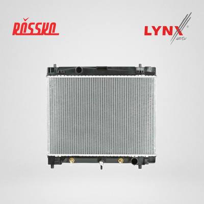 LYNXauto RB-1568 Радиатор охлаждения паяный AT