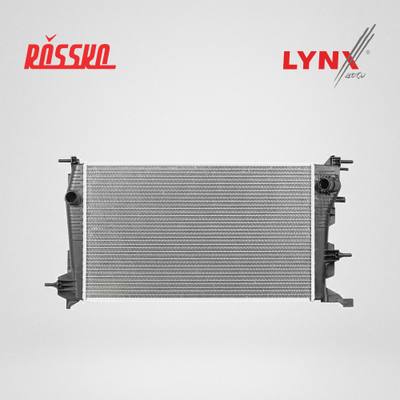 LYNXauto RB-1942 Радиатор охлаждения паяный MT
