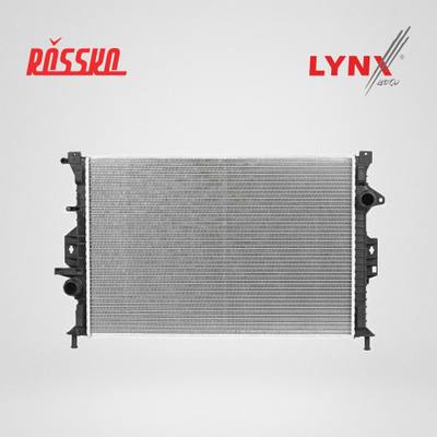 LYNXauto RB-2842 Радиатор охлаждения паяный MT