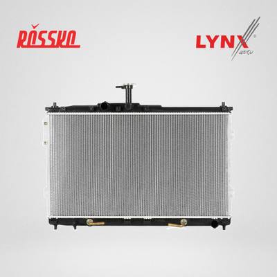 LYNXauto RB-2467 Радиатор охлаждения паяный AT