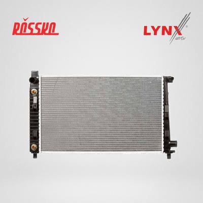 LYNXauto RB-2152 Радиатор охлаждения паяный AT