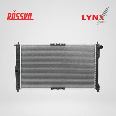 LYNXauto RB-2405 Радиатор охлаждения паяный MT