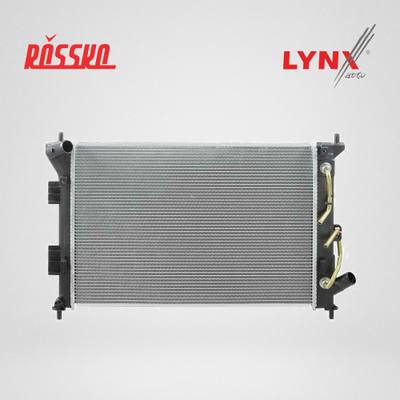 LYNXauto RB-2989 Радиатор охлаждения паяный AT