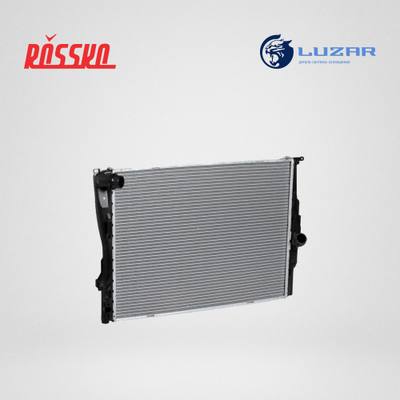 LYNXauto RB-2687 Радиатор охлаждения паянный AT