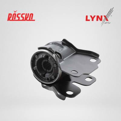 LYNXauto C8251 Сайлентблок рычага подвески | перед прав |