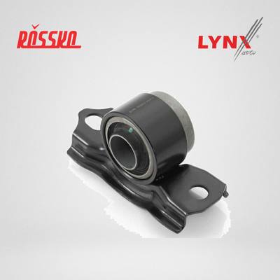 LYNXauto C8520 Сайлентблок переднего рычага подвески | перед прав |